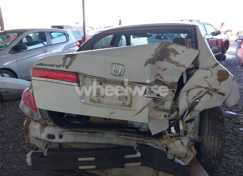 Photo 17 of 2011 Honda Accord 2.4 LX-P (VIN 1HGCP2F48BA022308)