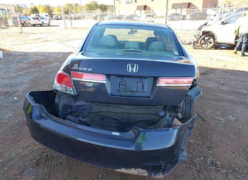 Photo 16 of 2011 Honda Accord 2.4 LX-P (VIN 1HGCP2F48BA049590)