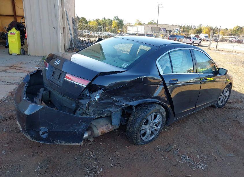 Photo 4 of 2011 Honda Accord 2.4 LX-P (VIN 1HGCP2F48BA049590)