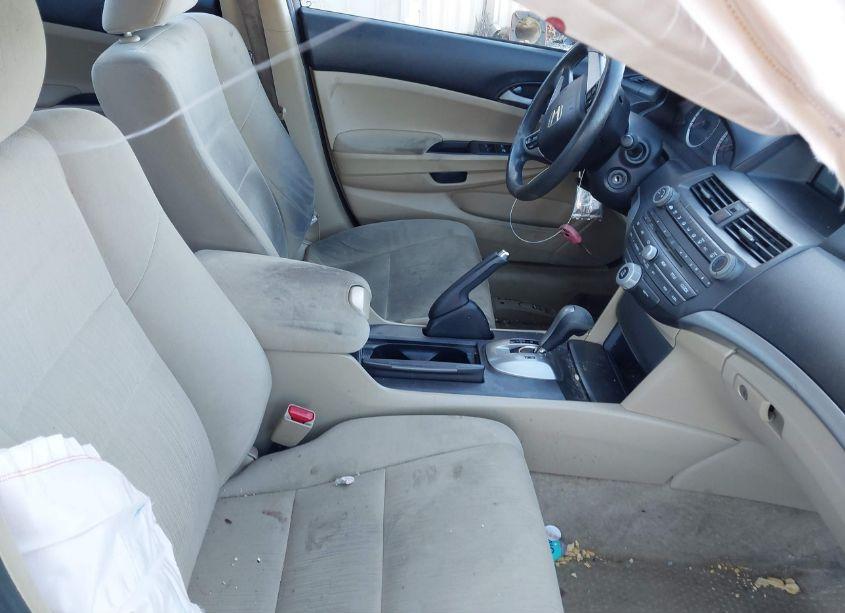 Photo 5 of 2011 Honda Accord 2.4 LX-P (VIN 1HGCP2F48BA049590)