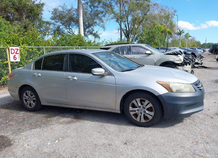 Photo 13 of 2011 Honda Accord 2.4 LX-P (VIN 1HGCP2F48BA061349)