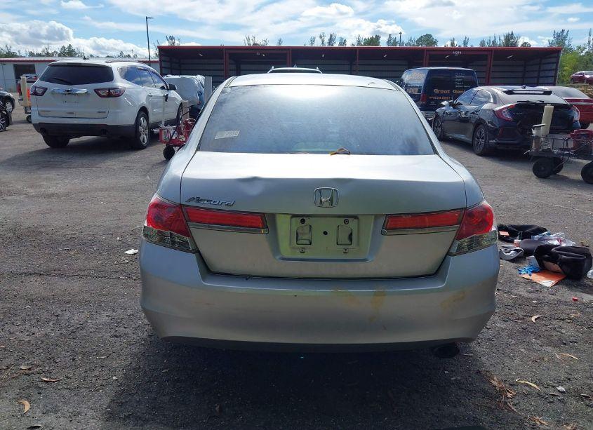 Photo 16 of 2011 Honda Accord 2.4 LX-P (VIN 1HGCP2F48BA061349)