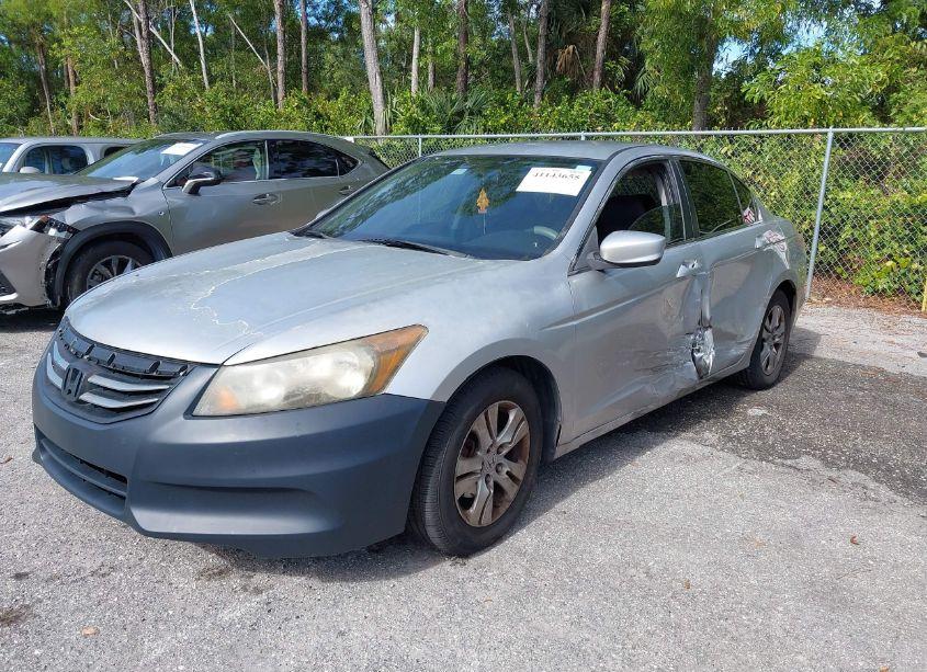 Photo 2 of 2011 Honda Accord 2.4 LX-P (VIN 1HGCP2F48BA061349)