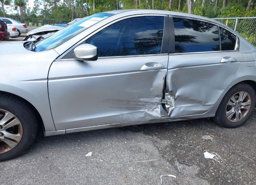 Photo 6 of 2011 Honda Accord 2.4 LX-P (VIN 1HGCP2F48BA061349)