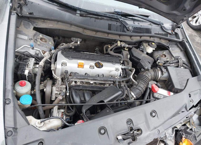 Photo 10 of 2011 Honda Accord 2.4 LX-P (VIN 1HGCP2F48BA137510)