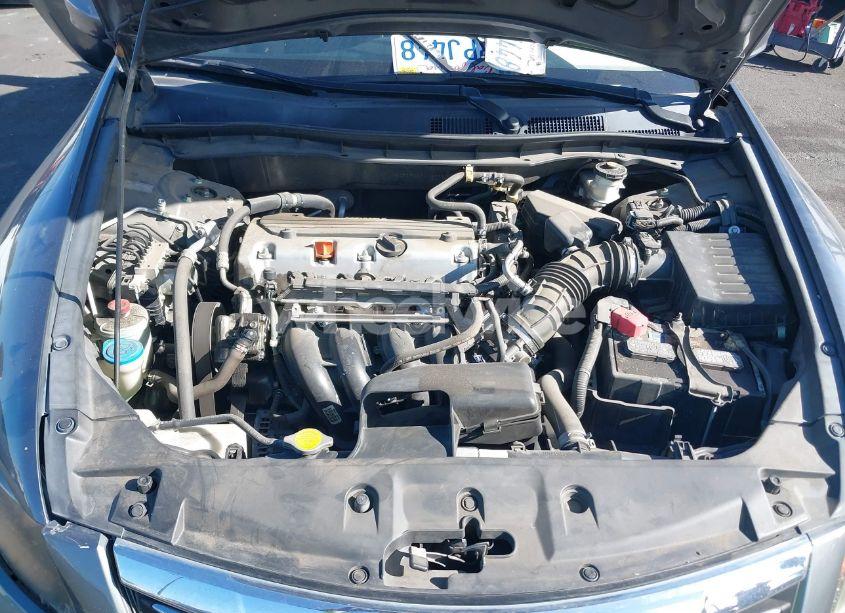 Photo 10 of 2011 Honda Accord 2.4 LX-P (VIN 1HGCP2F48BA139967)