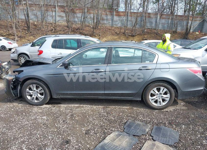 Photo 14 of 2010 Honda Accord 2.4 LX-P (VIN 1HGCP2F49AA011543)