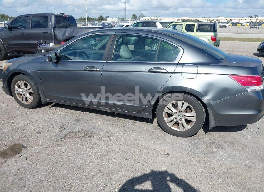 Photo 6 of 2010 Honda Accord 2.4 LX-P (VIN 1HGCP2F49AA052111)