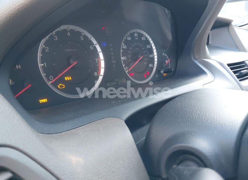 Photo 14 of 2010 Honda Accord 2.4 LX-P (VIN 1HGCP2F49AA057518)