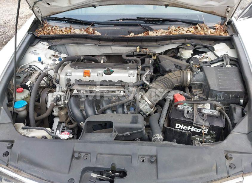 Photo 10 of 2010 Honda Accord 2.4 LX-P (VIN 1HGCP2F49AA071922)