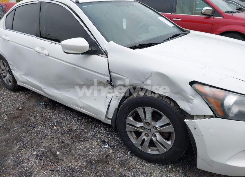 Photo 6 of 2010 Honda Accord 2.4 LX-P (VIN 1HGCP2F49AA071922)