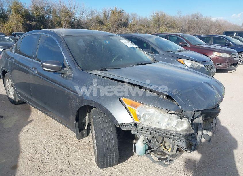2010 Honda Accord 2.4 LX-P (VIN 1HGCP2F49AA083990) main photo
