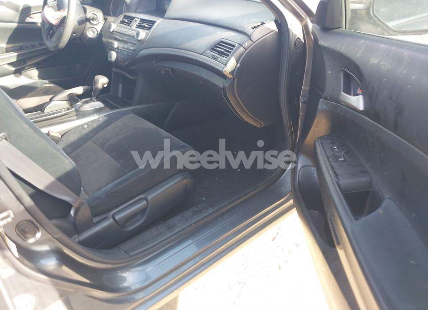 Photo 5 of 2010 Honda Accord 2.4 LX-P (VIN 1HGCP2F49AA083990)