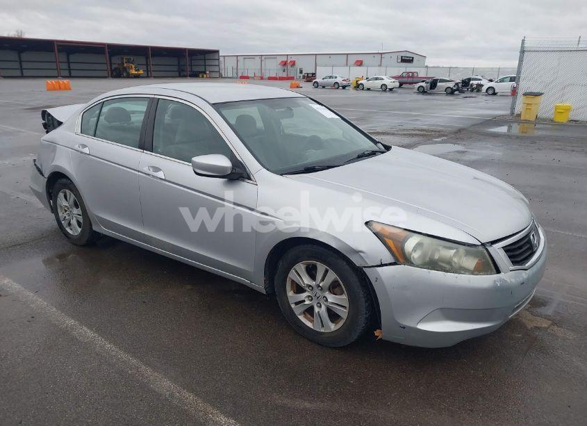 2010 Honda Accord 2.4 LX-P (VIN 1HGCP2F49AA098957) main photo