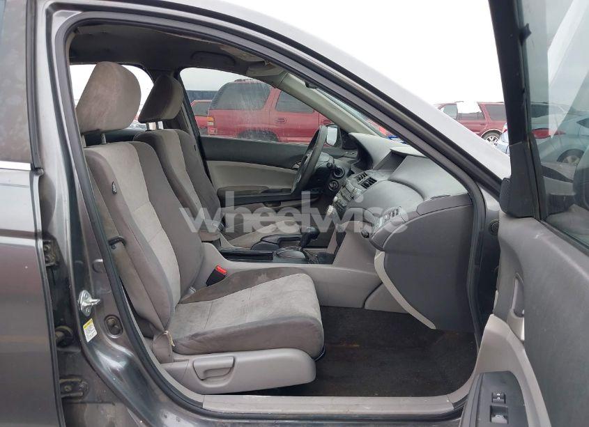 Photo 5 of 2010 Honda Accord 2.4 LX-P (VIN 1HGCP2F49AA164407)