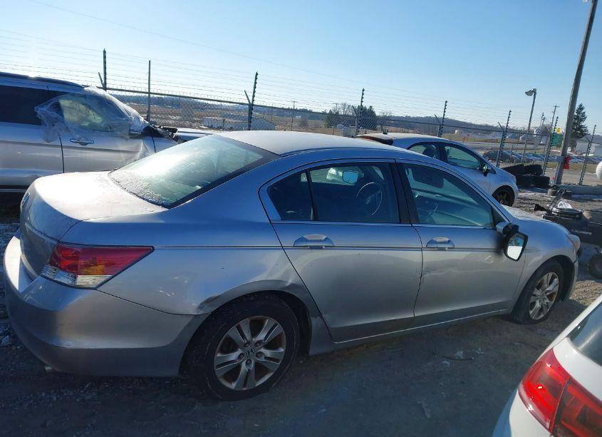 Photo 13 of 2010 Honda Accord 2.4 LX-P (VIN 1HGCP2F49AA188500)