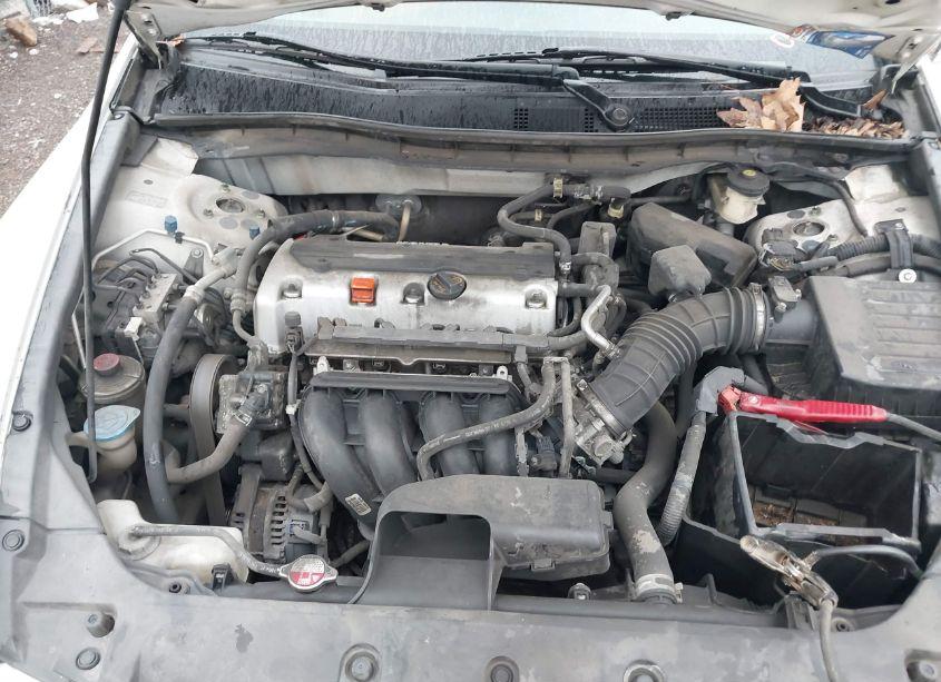 Photo 10 of 2011 Honda Accord 2.4 LX-P (VIN 1HGCP2F49BA034872)