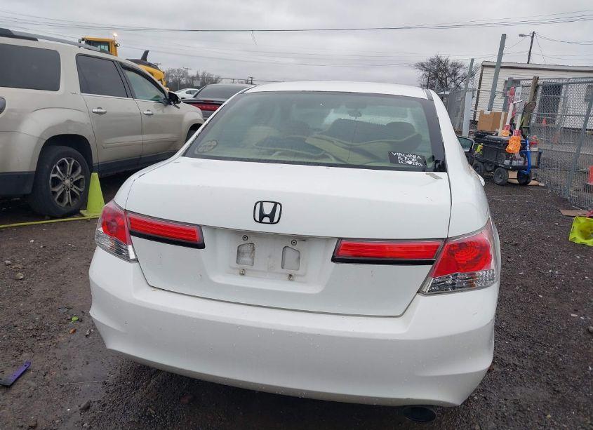 Photo 16 of 2011 Honda Accord 2.4 LX-P (VIN 1HGCP2F49BA034872)