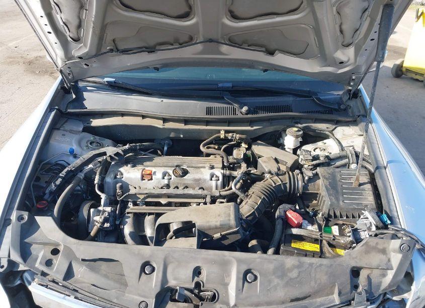 Photo 10 of 2011 Honda Accord 2.4 LX-P (VIN 1HGCP2F49BA099611)