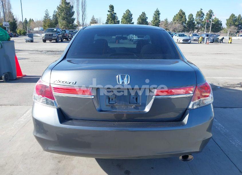 Photo 16 of 2011 Honda Accord 2.4 LX-P (VIN 1HGCP2F49BA113815)