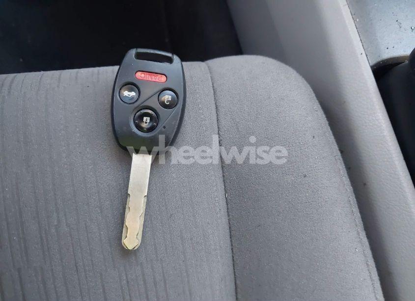 Photo 11 of 2011 Honda Accord 2.4 LX-P (VIN 1HGCP2F49BA116231)