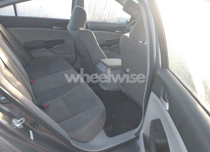 Photo 8 of 2011 Honda Accord 2.4 LX-P (VIN 1HGCP2F49BA116231)