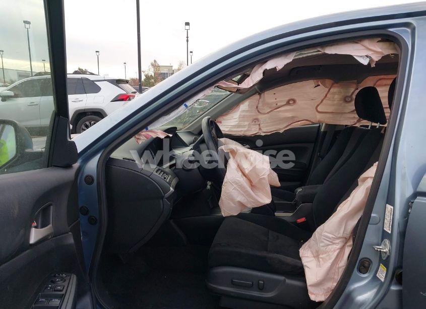 Photo 5 of 2011 Honda Accord 2.4 LX-P (VIN 1HGCP2F49BA118822)