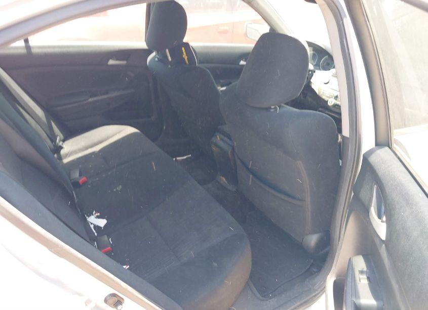 Photo 8 of 2011 Honda Accord 2.4 LX-P (VIN 1HGCP2F49BA140710)