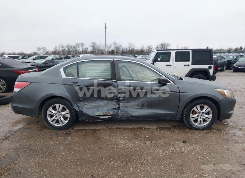 Photo 13 of 2010 Honda Accord 2.4 LX-P (VIN 1HGCP2F4XAA005394)