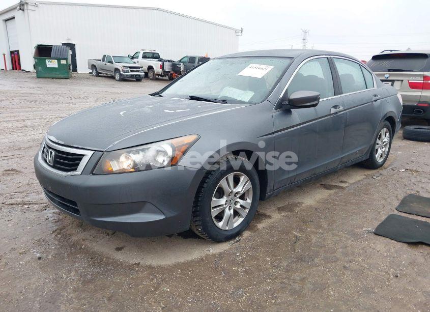 Photo 2 of 2010 Honda Accord 2.4 LX-P (VIN 1HGCP2F4XAA005394)