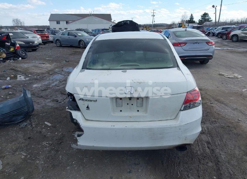 Photo 16 of 2010 Honda Accord 2.4 LX-P (VIN 1HGCP2F4XAA021417)