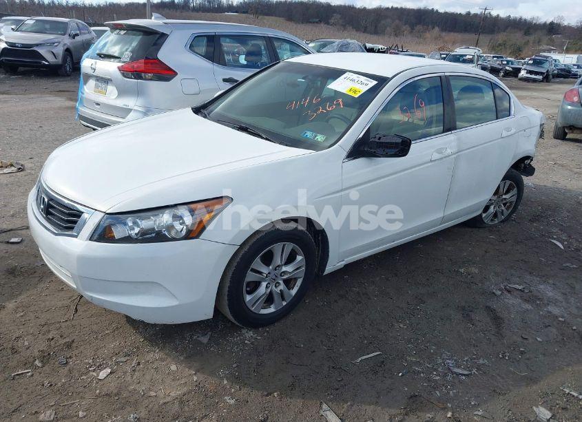 Photo 2 of 2010 Honda Accord 2.4 LX-P (VIN 1HGCP2F4XAA021417)