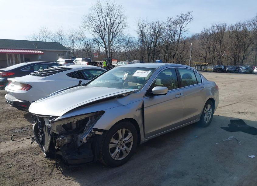Photo 2 of 2010 Honda Accord 2.4 LX-P (VIN 1HGCP2F4XAA026343)