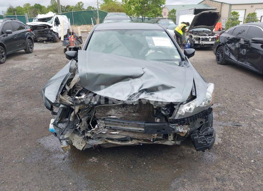 Photo 6 of 2010 Honda Accord 2.4 LX-P (VIN 1HGCP2F4XAA042882)