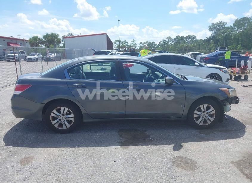 Photo 14 of 2010 Honda Accord 2.4 LX-P (VIN 1HGCP2F4XAA073307)