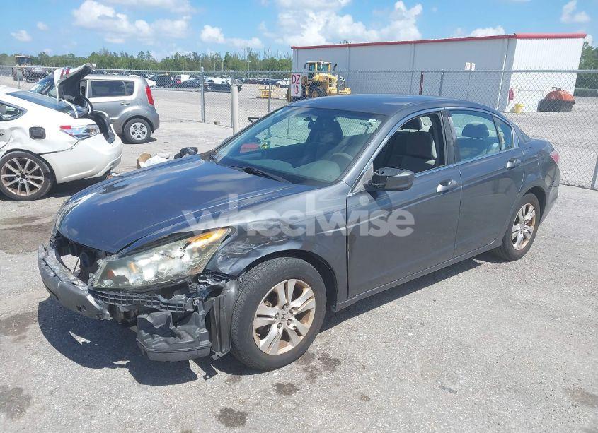 Photo 2 of 2010 Honda Accord 2.4 LX-P (VIN 1HGCP2F4XAA073307)