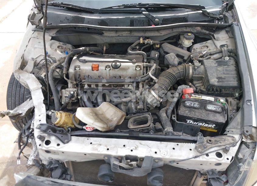 Photo 10 of 2010 Honda Accord 2.4 LX-P (VIN 1HGCP2F4XAA084100)