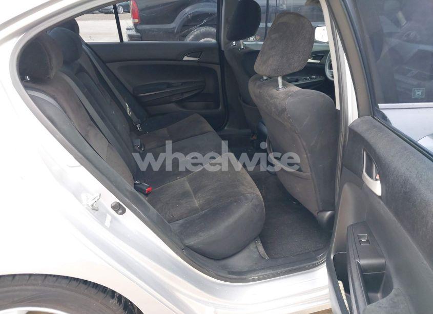 Photo 8 of 2010 Honda Accord 2.4 LX-P (VIN 1HGCP2F4XAA084100)