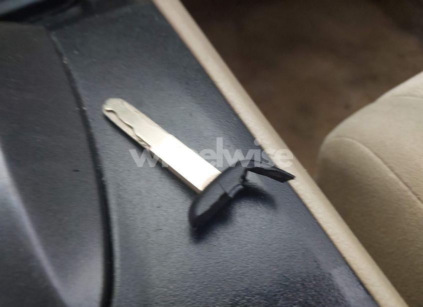 Photo 11 of 2010 Honda Accord 2.4 LX-P (VIN 1HGCP2F4XAA099390)