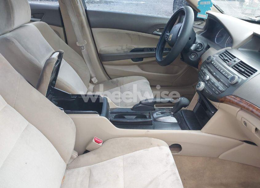 Photo 5 of 2010 Honda Accord 2.4 LX-P (VIN 1HGCP2F4XAA099390)