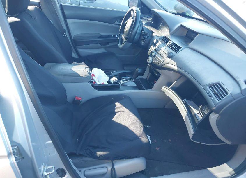 Photo 5 of 2010 Honda Accord 2.4 LX-P (VIN 1HGCP2F4XAA164495)
