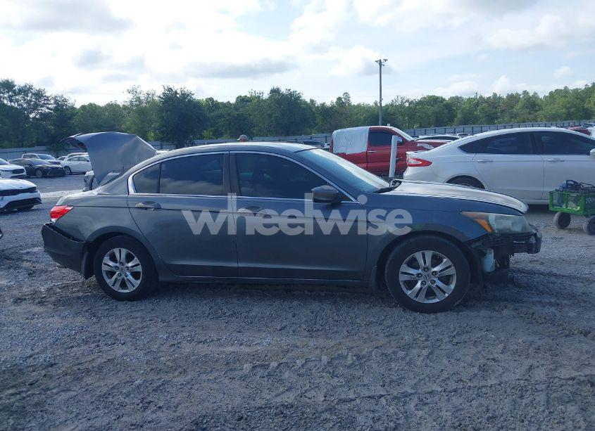 Photo 14 of 2010 Honda Accord 2.4 LX-P (VIN 1HGCP2F4XAA185136)