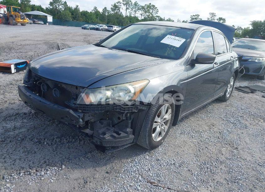 Photo 2 of 2010 Honda Accord 2.4 LX-P (VIN 1HGCP2F4XAA185136)