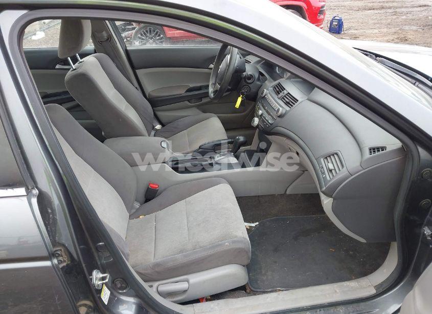 Photo 5 of 2010 Honda Accord 2.4 LX-P (VIN 1HGCP2F4XAA189574)