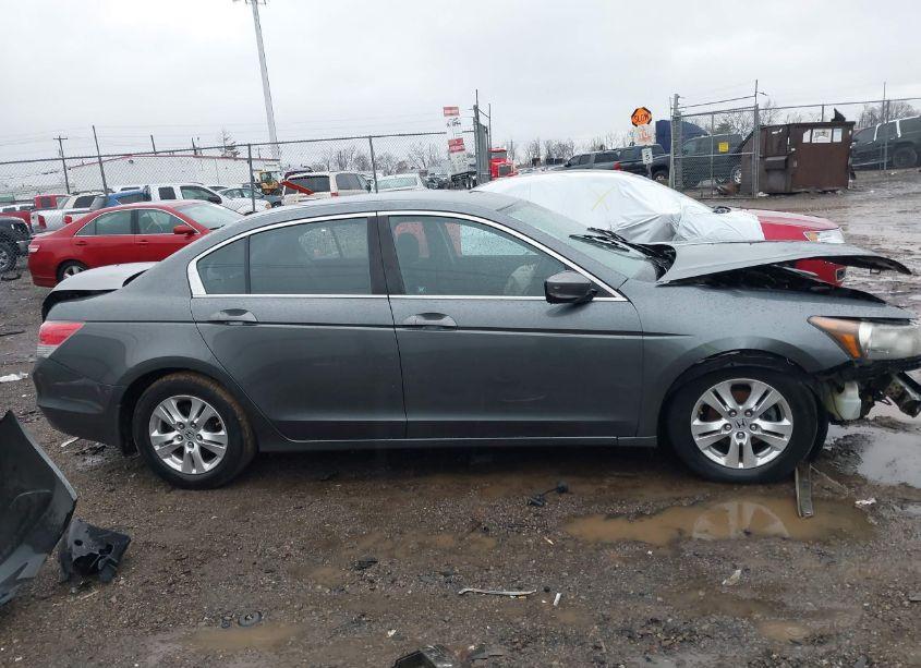 Photo 14 of 2010 Honda Accord 2.4 LX-P (VIN 1HGCP2F4XAA197593)