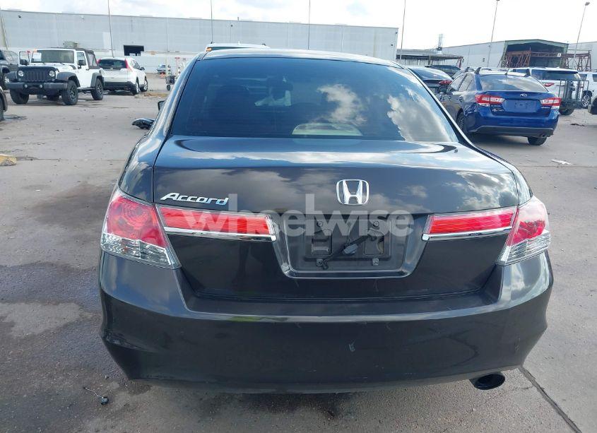 Photo 17 of 2011 Honda Accord 2.4 LX-P (VIN 1HGCP2F4XBA073020)