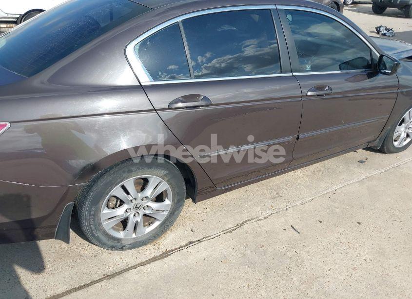 Photo 19 of 2011 Honda Accord 2.4 LX-P (VIN 1HGCP2F4XBA073020)