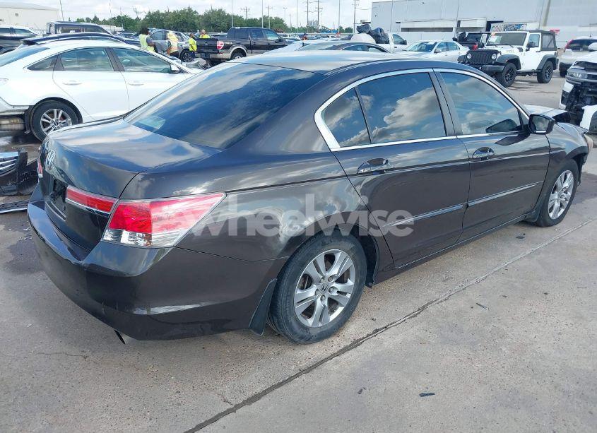 Photo 4 of 2011 Honda Accord 2.4 LX-P (VIN 1HGCP2F4XBA073020)