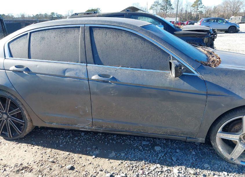 Photo 12 of 2011 Honda Accord 2.4 SE (VIN 1HGCP2F60BA002670)