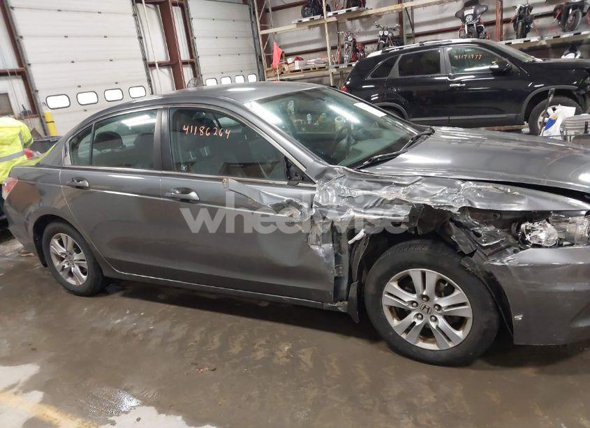 Photo 13 of 2011 Honda Accord 2.4 SE (VIN 1HGCP2F60BA018142)